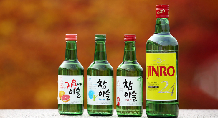 Компании по производству алкоголя в Южной Корее отдали часть спирта для борьбы с коронавирусом